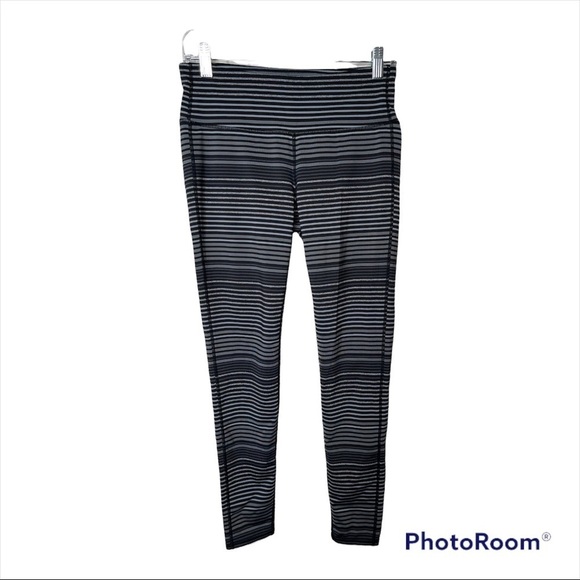 ATHLETA Black Color Block Stripe Mid Rise Full Length Chatarunga Leggings Medium - Picture 2 of 6